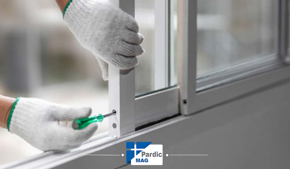 نحوه درآوردن پنجره دوجداره ریلی | پاردیک وین